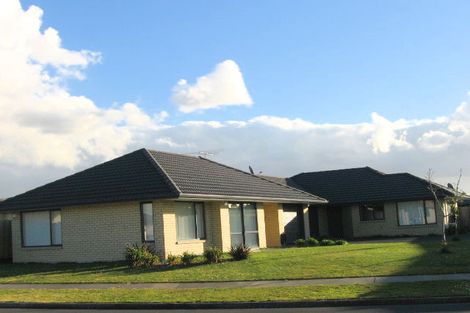 Photo of property in 81 Redcastle Drive, East Tamaki, Auckland, 2013