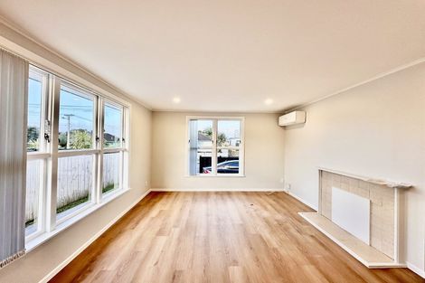 Photo of property in 42 Watts Road, Manurewa, Auckland, 2102