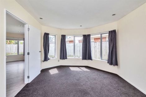 Photo of property in 9 Maadi Place, Papakura, 2110