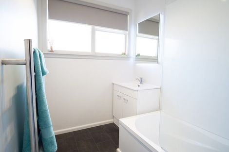 Photo of property in 30 Daniels Road, Redwood, Christchurch, 8051