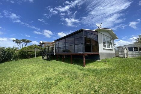 Photo of property in 244 Vipond Road, Stanmore Bay, Whangaparaoa, 0932