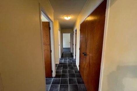 Photo of property in 51 Oreil Avenue, West Harbour, Auckland, 0618