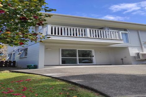 Photo of property in 18 Gretel Place, Hillcrest, Auckland, 0627