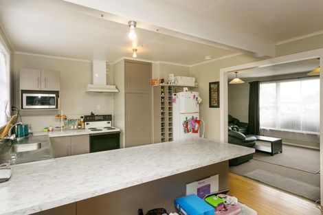 Photo of property in 2 Nikau Street, Wairakei, Taupo, 3332