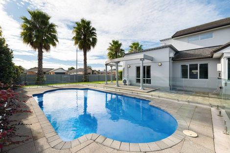 Photo of property in 39 Caversham Drive, Rototuna, Hamilton, 3210