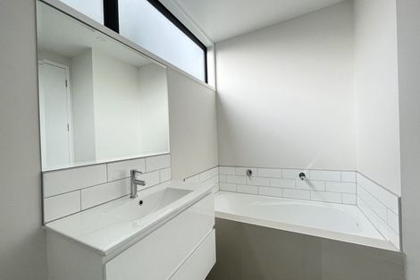 Photo of property in 7c Range View Road, Mount Albert, Auckland, 1025