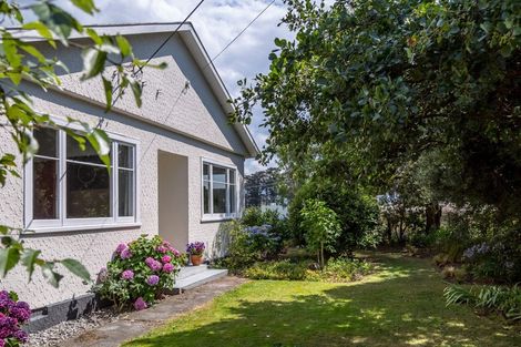 Photo of property in 4 South Featherston Road, South Featherston, Featherston, 5771