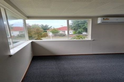 Photo of property in 1 Macdonald Street, Geraldine, 7930