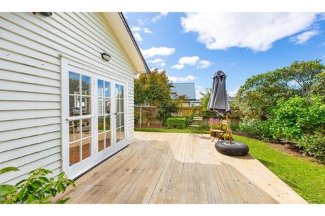 Photo of property in 9 Alfred Street, Fairfield, Hamilton, 3214