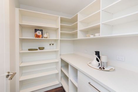 Photo of property in 8 Roots Street West, Feilding, 4702