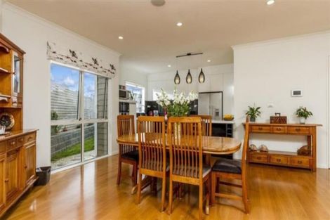 Photo of property in 4 Eastreef Court, Long Bay, Auckland, 0630
