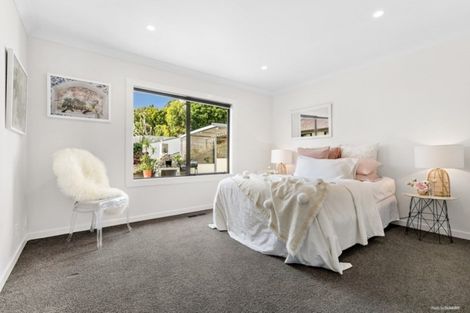 Photo of property in 147 Seatoun Heights Road, Miramar, Wellington, 6022