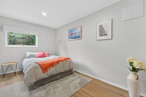 Photo of property in 27 Amorino Drive, Red Beach, 0932