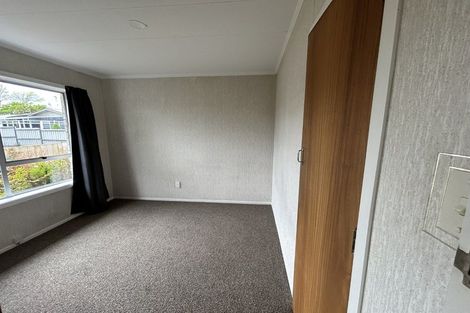 Photo of property in 8a Tanekaha Place, Pukete, Hamilton, 3200