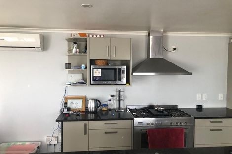 Photo of property in 53 Cape Hill Road, Pukekohe, 2120