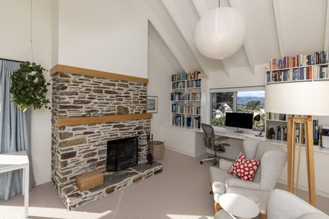 Photo of property in 5 Wharemauku Road, Raumati Beach, Paraparaumu, 5032