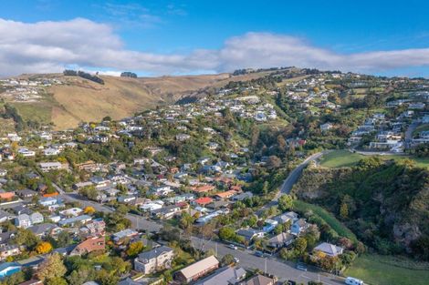 Photo of property in 1/32 Taupata Street, Redcliffs, Christchurch, 8081