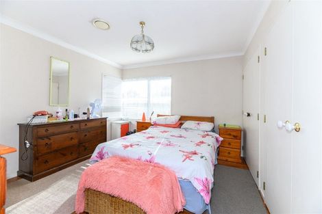 Photo of property in 4 Oakdale Road, Mount Roskill, Auckland, 1041