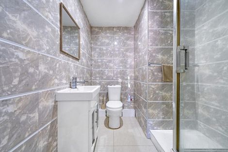 Photo of property in 36 Eugenia Rise, Totara Heights, Auckland, 2105