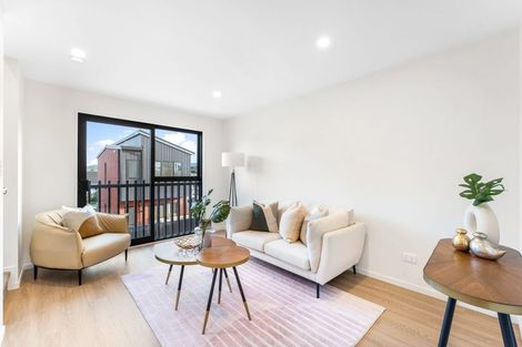 Photo of property in 6/45 Smythe Road, Henderson, Auckland, 0612