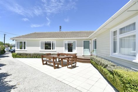 Photo of property in 6 Nyoli Street, Northcote, Christchurch, 8052