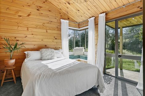 Photo of property in 1082 Mapara Road, Kinloch, Taupo, 3385