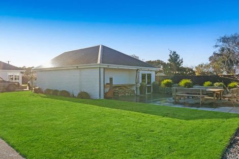 Photo of property in 10 Kellys Road, Mairehau, Christchurch, 8052