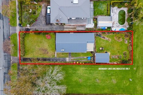 Photo of property in 19 Yeovil Road, Te Atatu Peninsula, Auckland, 0610