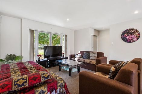 Photo of property in 62 Kuaka Drive, Takanini, 2112