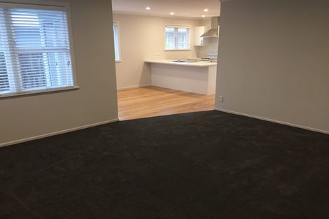 Photo of property in 4 Royston Street, Rosehill, Papakura, 2113