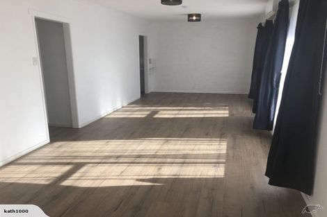 Photo of property in 4/35 Patons Road, Howick, Auckland, 2014