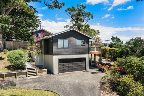 Photo of property in 3 Tawhana Crescent, Red Beach, 0932