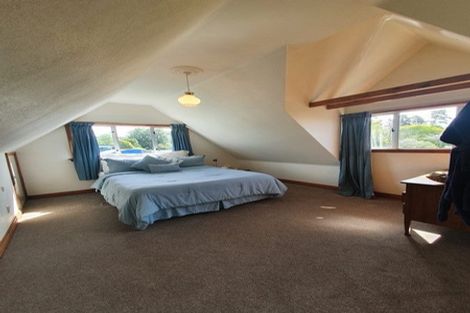 Photo of property in 17 Ferndale Drive, Kawakawa Bay, Papakura, 2585