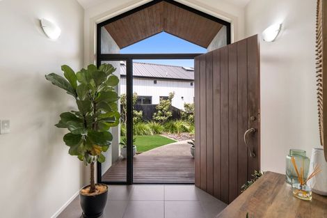 Photo of property in 22 Winslow Court, Huntington, Hamilton, 3210