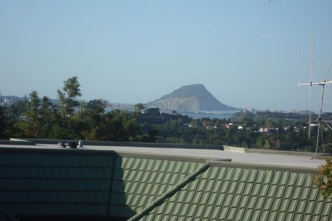 Photo of property in 2/29 Philomel Crest, Welcome Bay, Tauranga, 3112