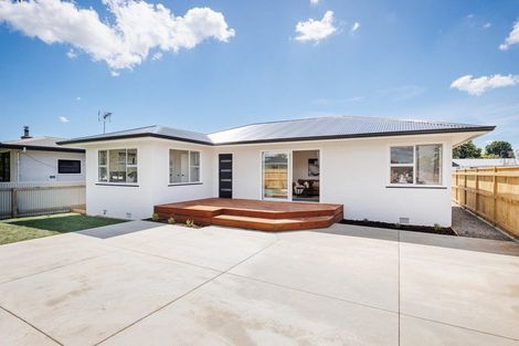 Photo of property in 5 Belvedere Crescent, Takaro, Palmerston North, 4412