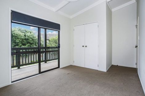 Photo of property in 11 Millen Place, Clarks Beach, 2122