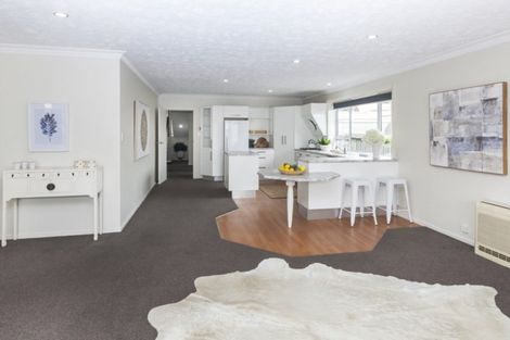 Photo of property in 24 Hillcrest Place, Avonhead, Christchurch, 8042