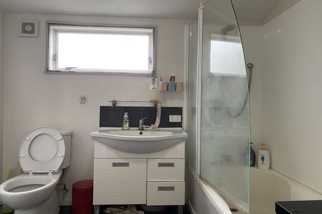 Photo of property in 131i St Georges Road, Avondale, Auckland, 0600