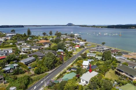Photo of property in 19a Omokoroa Road, Omokoroa, 3114