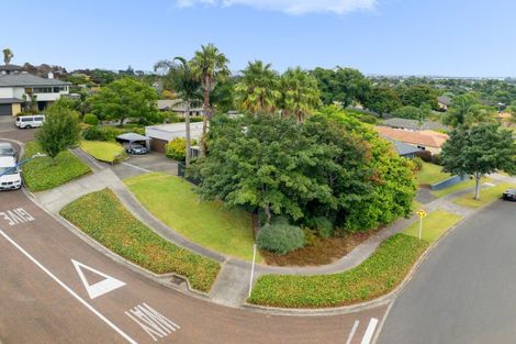 Photo of property in 2 Portchester Close, Bethlehem, Tauranga, 3110