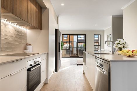 Photo of property in 13 Patrol Lane, Hobsonville, Auckland, 0616