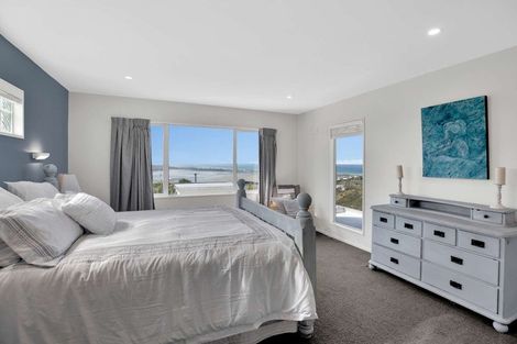 Photo of property in 3 Ledger Lane, Mount Pleasant, Christchurch, 8081