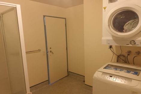 Photo of property in Palm Grove Apartments, 12/13b Palm Grove, Berhampore, Wellington, 6023