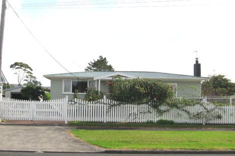 Photo of property in 1 Arney Road, Ranui, Auckland, 0612