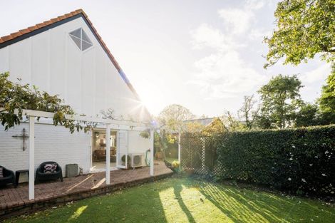 Photo of property in 25 Hall Street, Cambridge, 3434