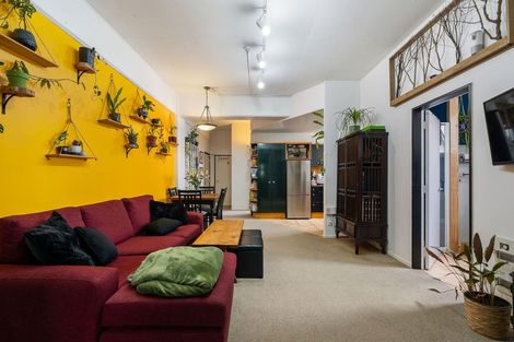 Photo of property in Lexington Apartments, 33d Hania Street, Mount Victoria, Wellington, 6011