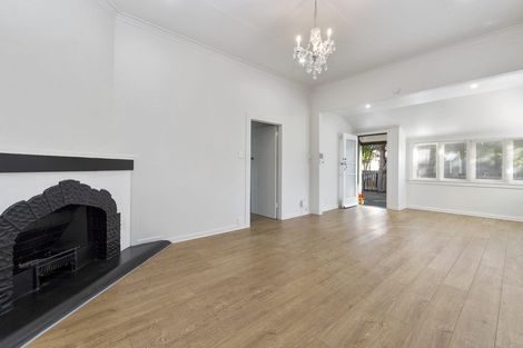 Photo of property in 9 Eason Street, Victoria, Rotorua, 3010