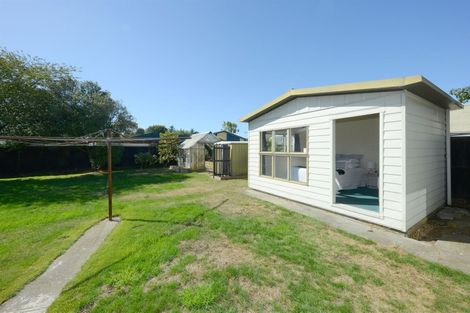 Photo of property in 39 Middlepark Road, Sockburn, Christchurch, 8042