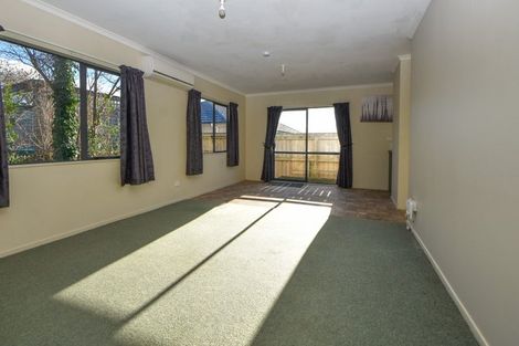 Photo of property in 74 Kent Street, Carterton, 5713